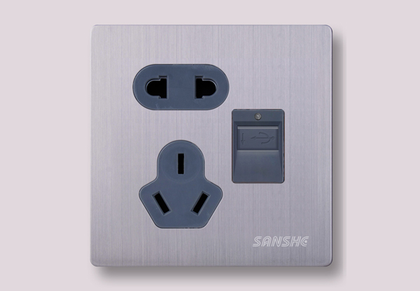 Two or three plug + USB charging port